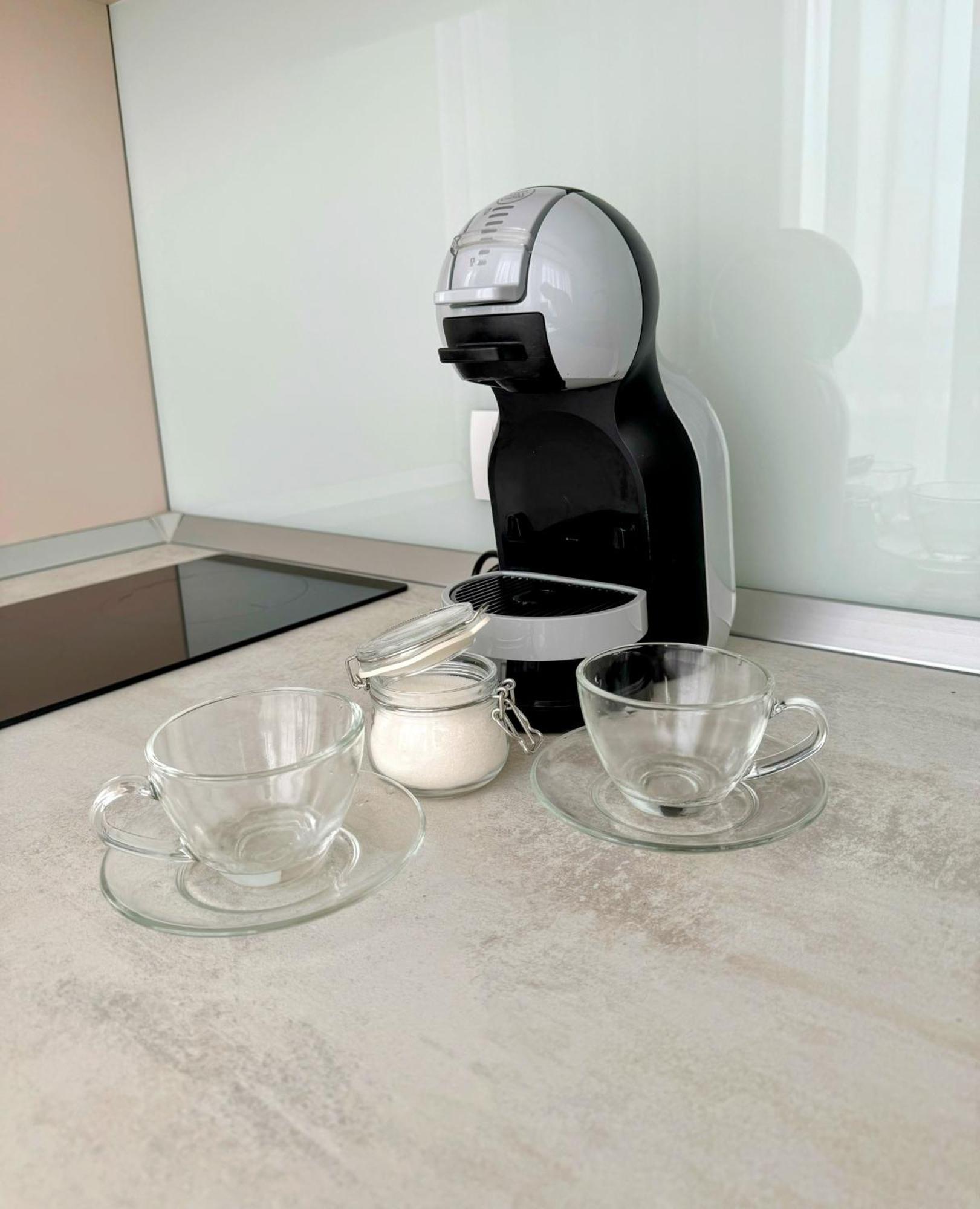 Stylish Apartment Getaway With Self Check-In And Free Parking Lot أراد المظهر الخارجي الصورة